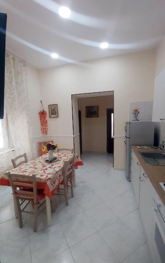 Casa Borbonica Apartment Napoli Ngoại thất bức ảnh